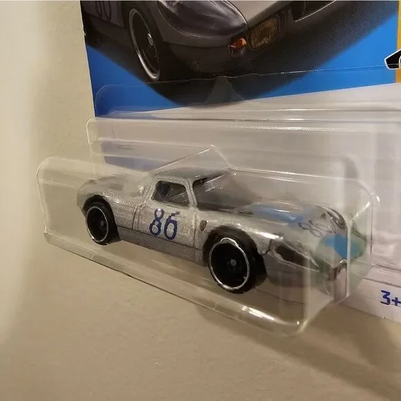 Bundle Of 2 HotWheels Porsche 904 Carrera GTS - Picture 4 of 10